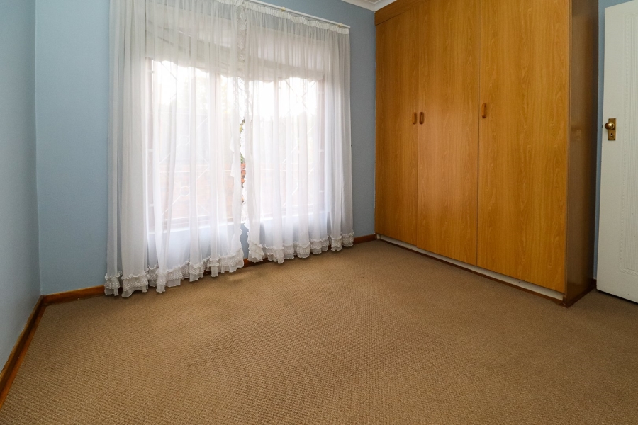 3 Bedroom Property for Sale in Flamwood North West